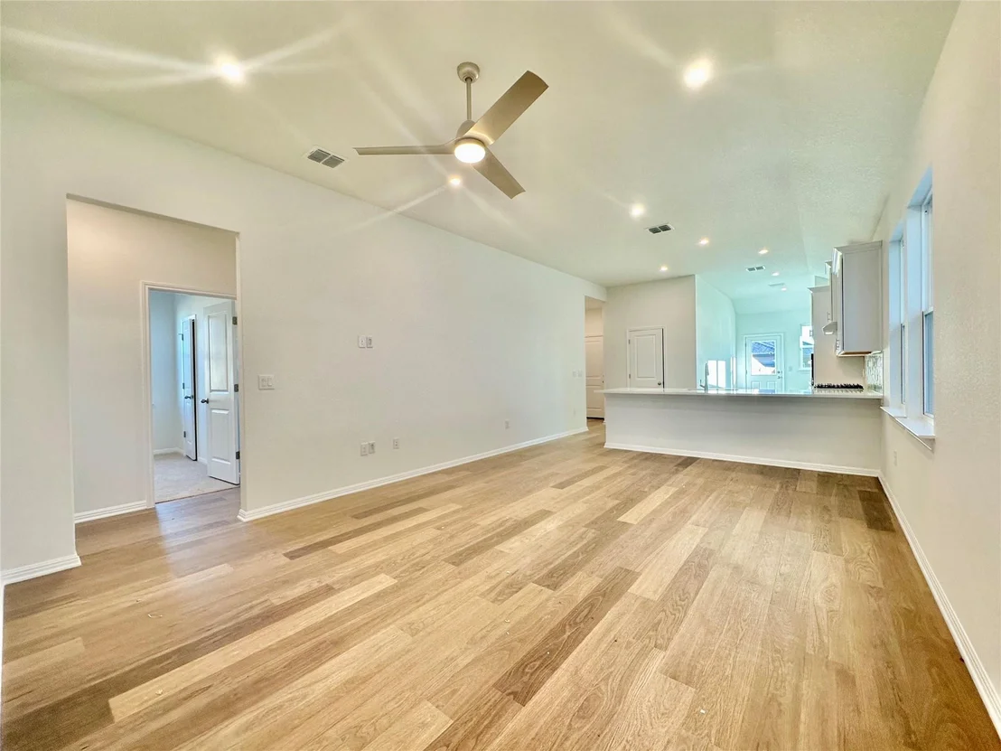 Photo of 6261 Marsh LN
