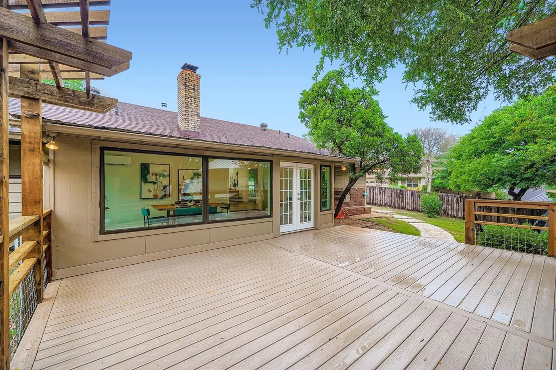 Photo of 3501 Fleetwood DR