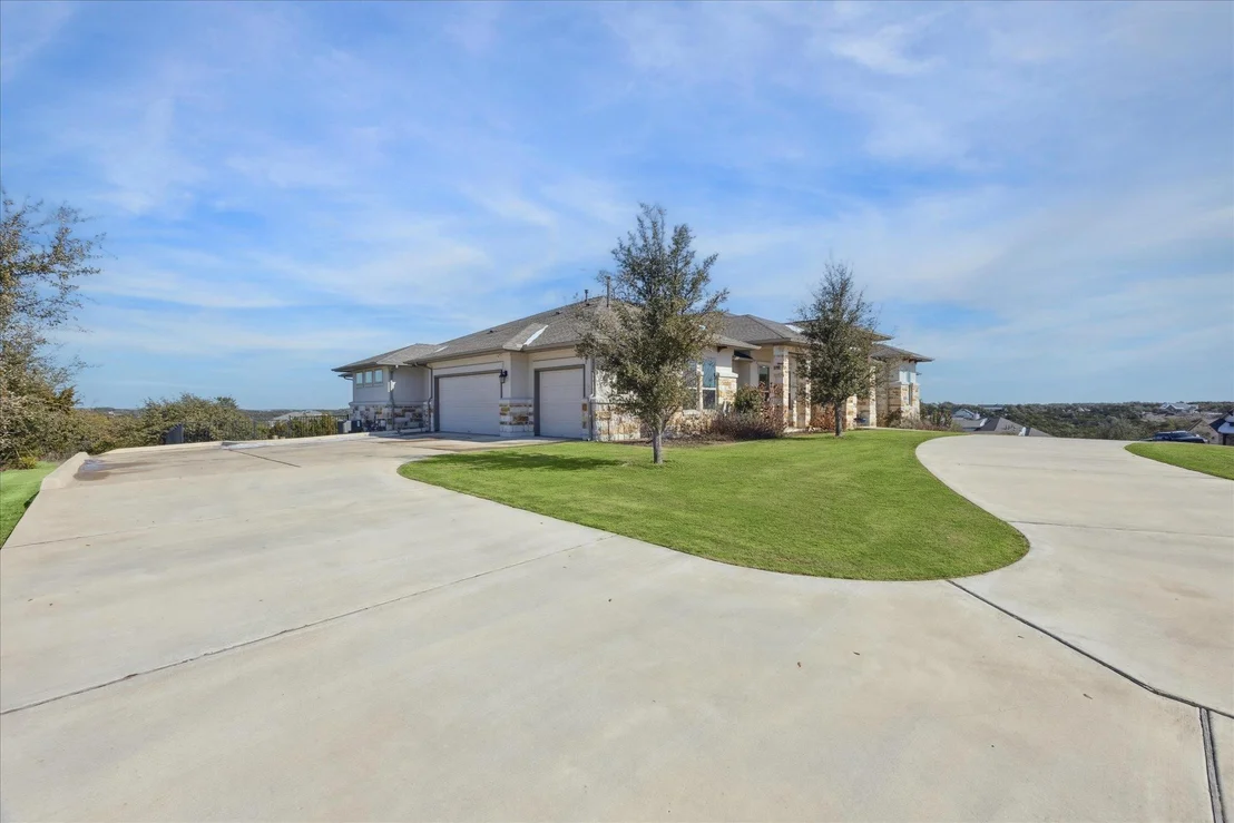 Photo of 328 Barbaro DR