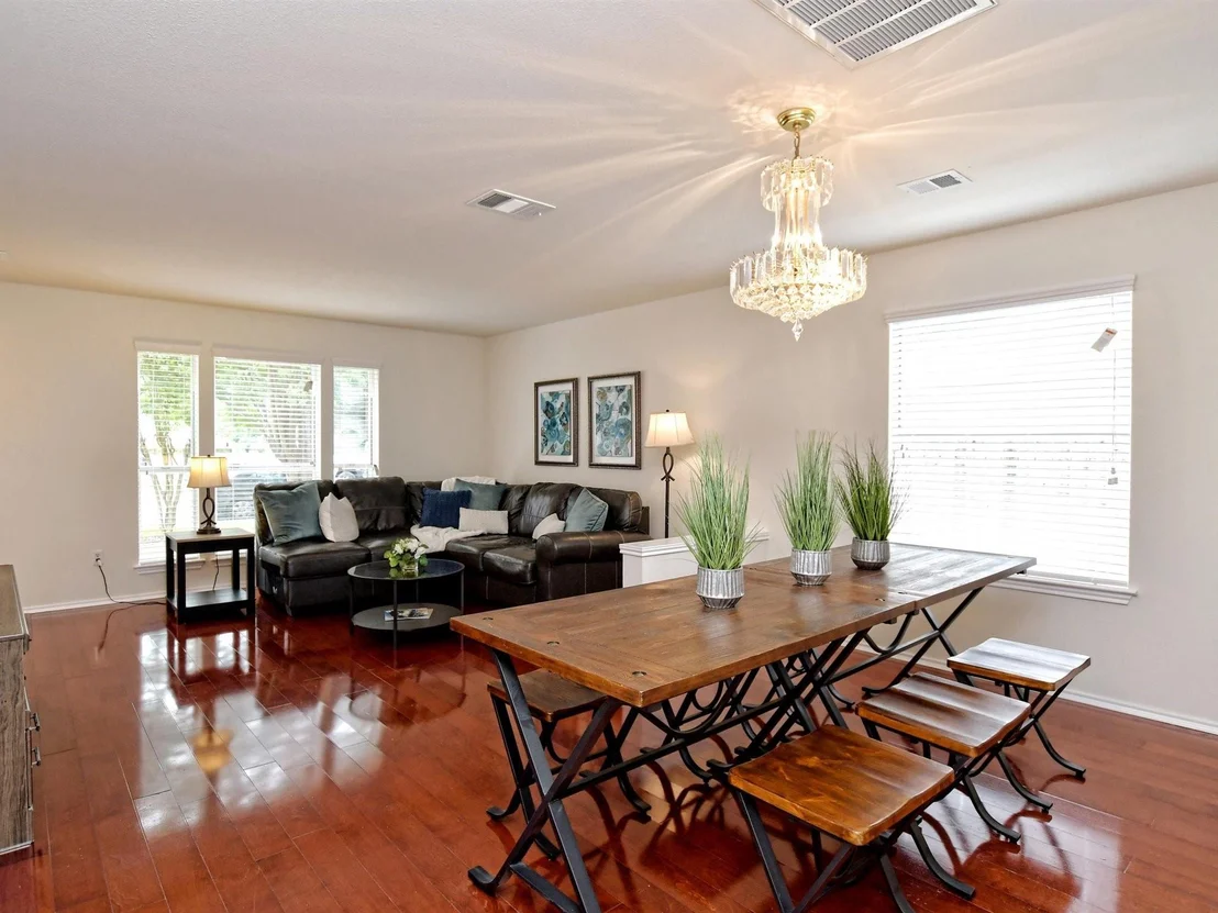 Photo of 12316 Uttimer LN