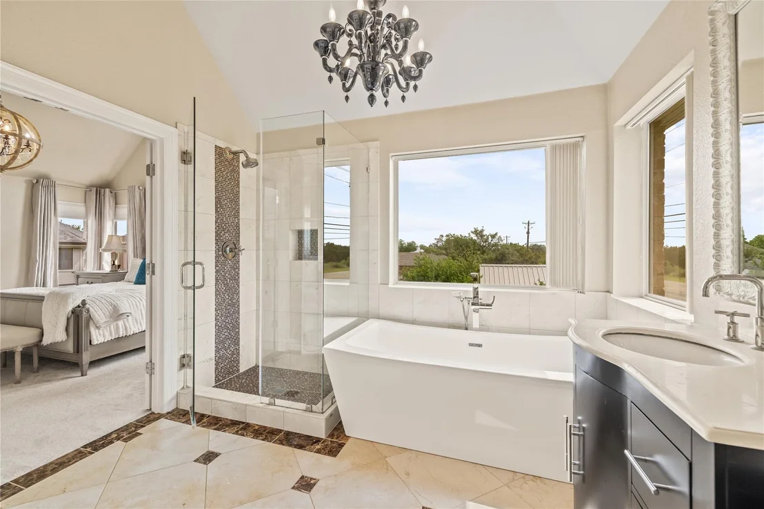 Photo of 100 S Ridge CIR