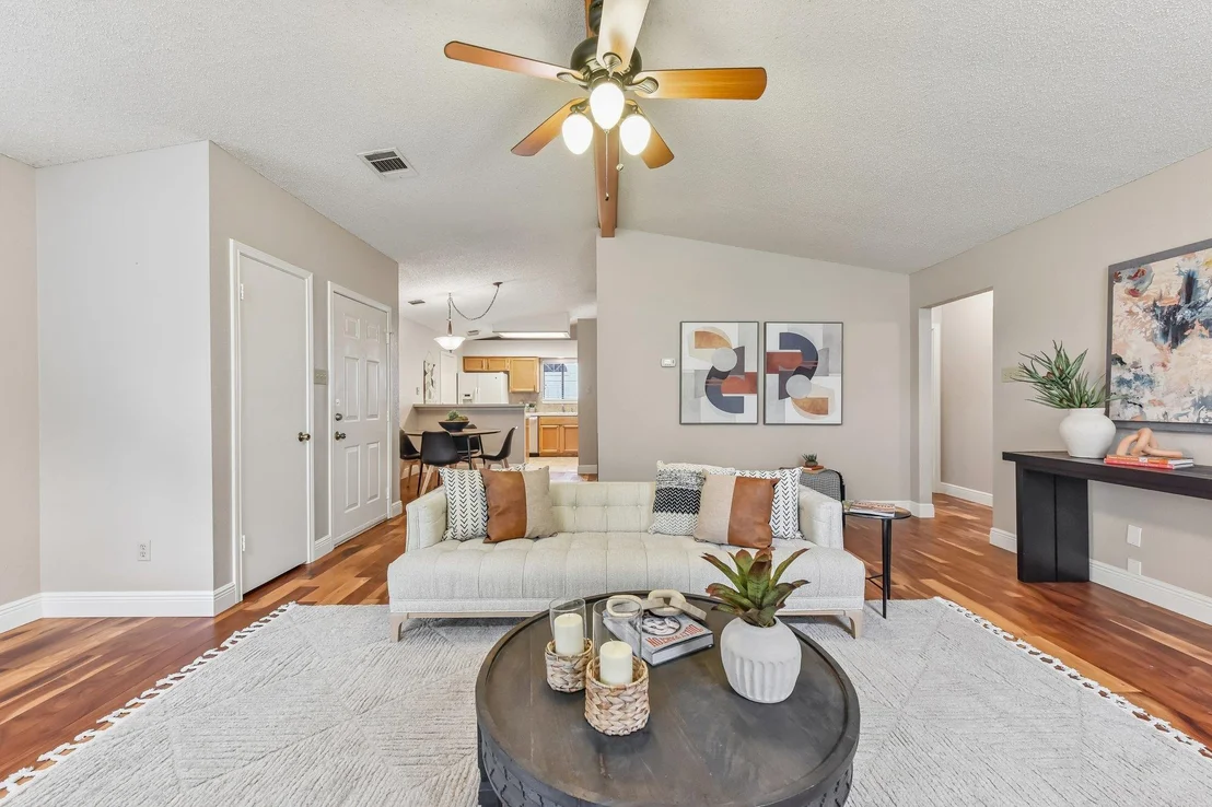 Photo of 3408 Larkspur WAY