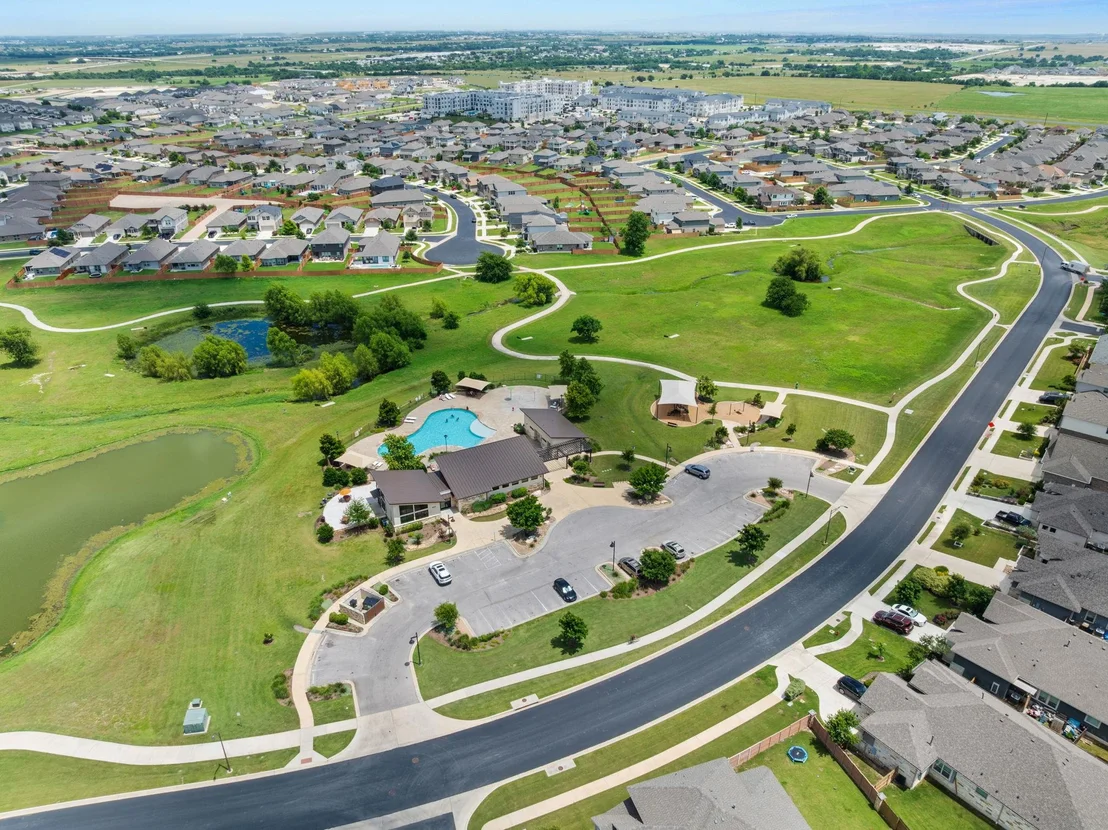 Photo of 141 Falabella TRL