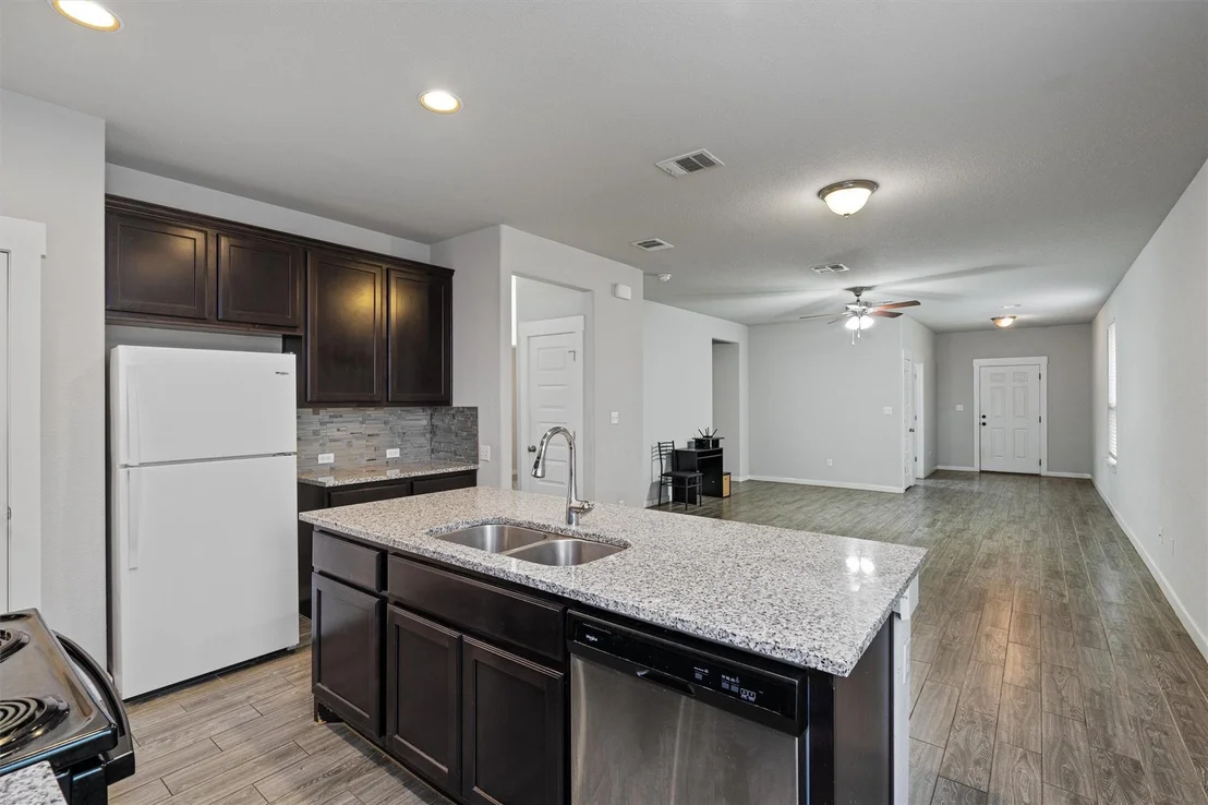 Photo of 124 Ancellotta WAY