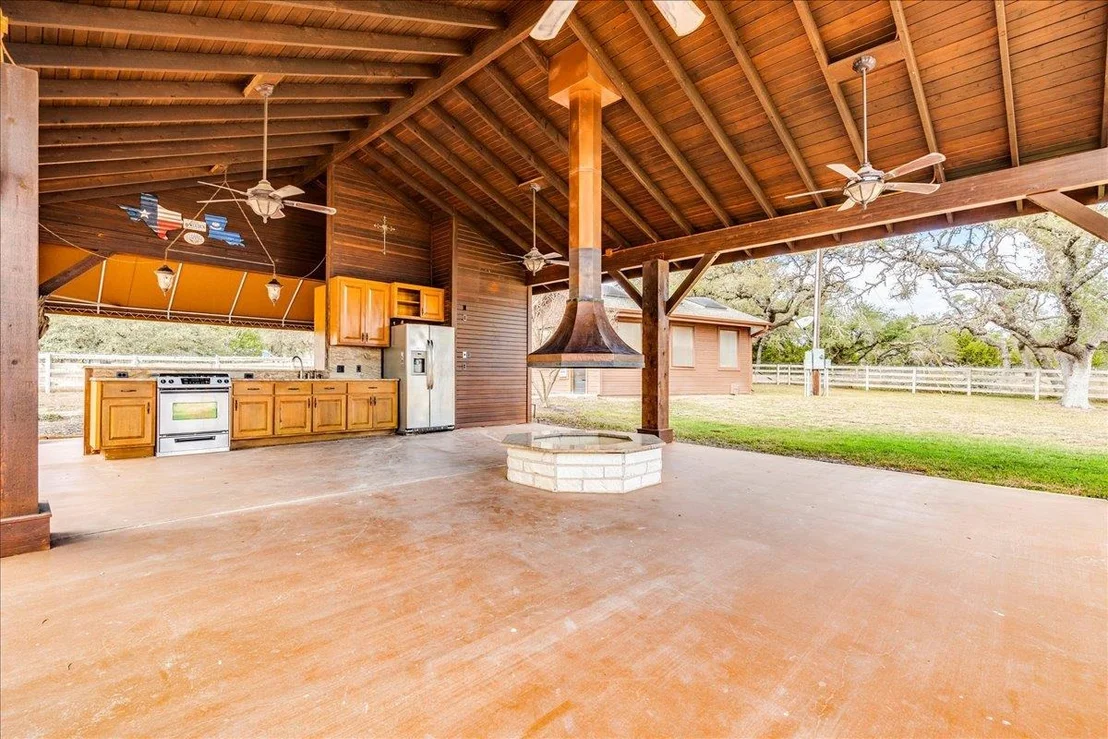 Photo of 1175 Enchanted Oaks DR