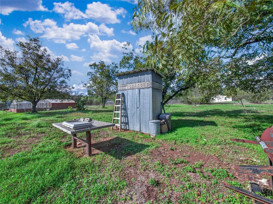 Photo of 7866 County Road 404