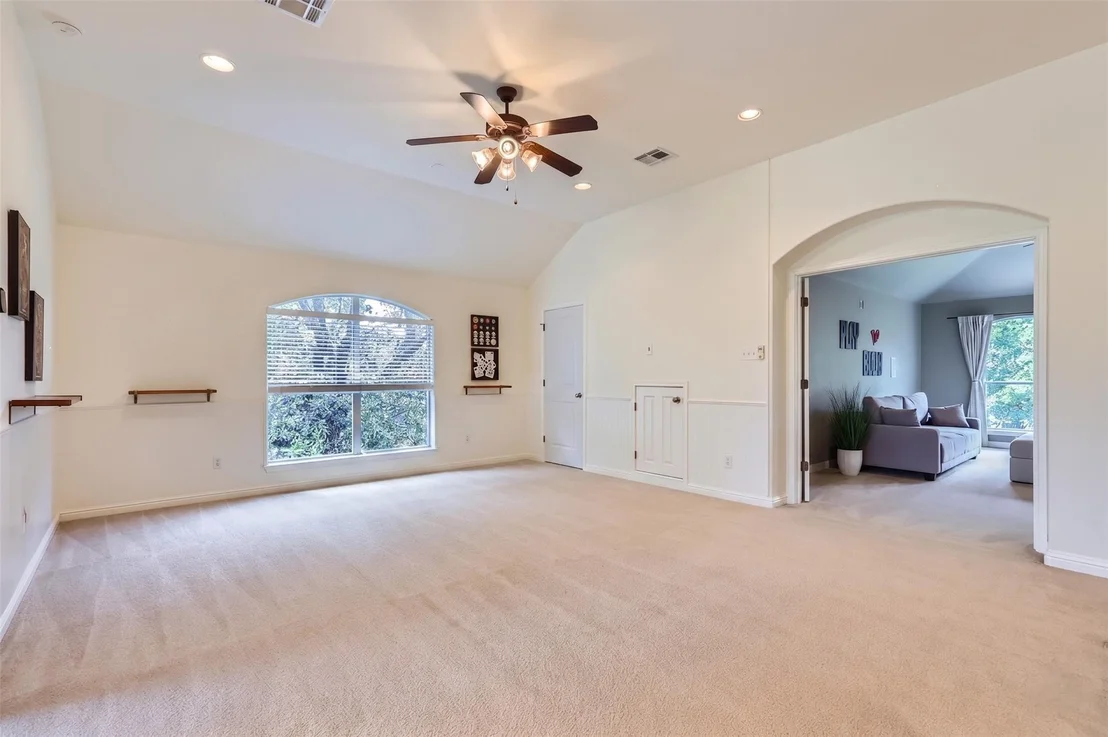 Photo of 2835 Checker DR