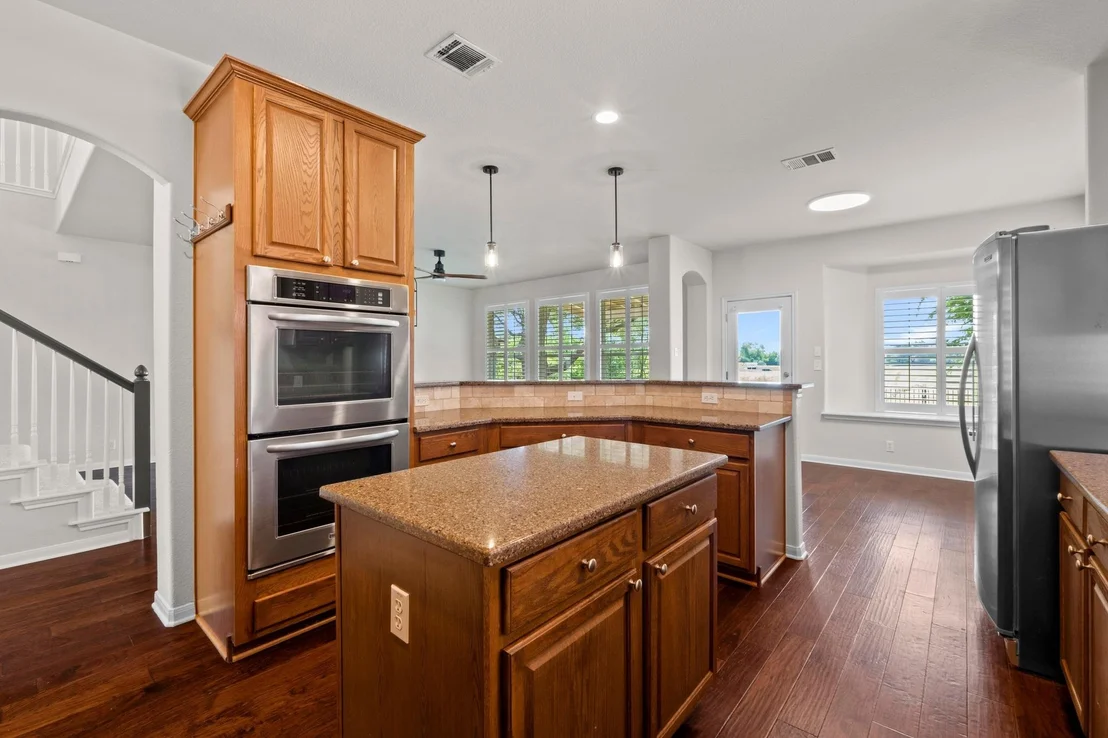 Photo of 1104 Camden CV