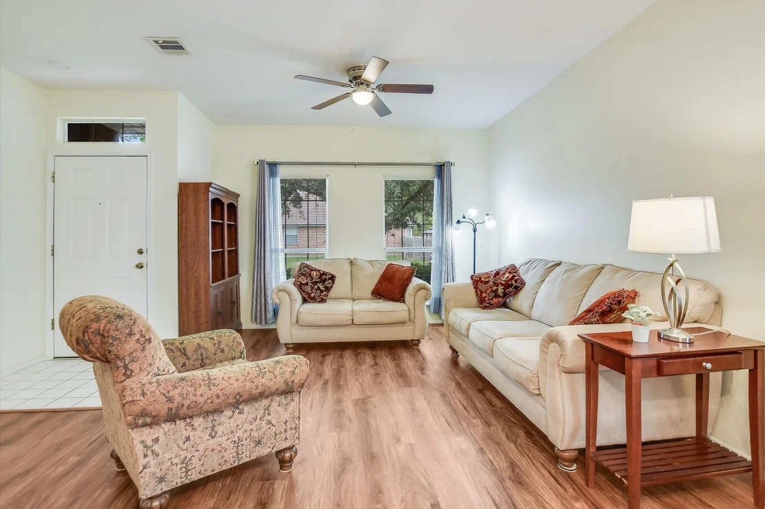 Photo of 1506 Suzi LN