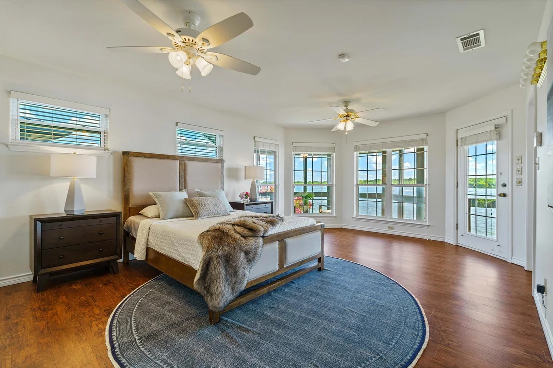 Photo of 130 Circle PT