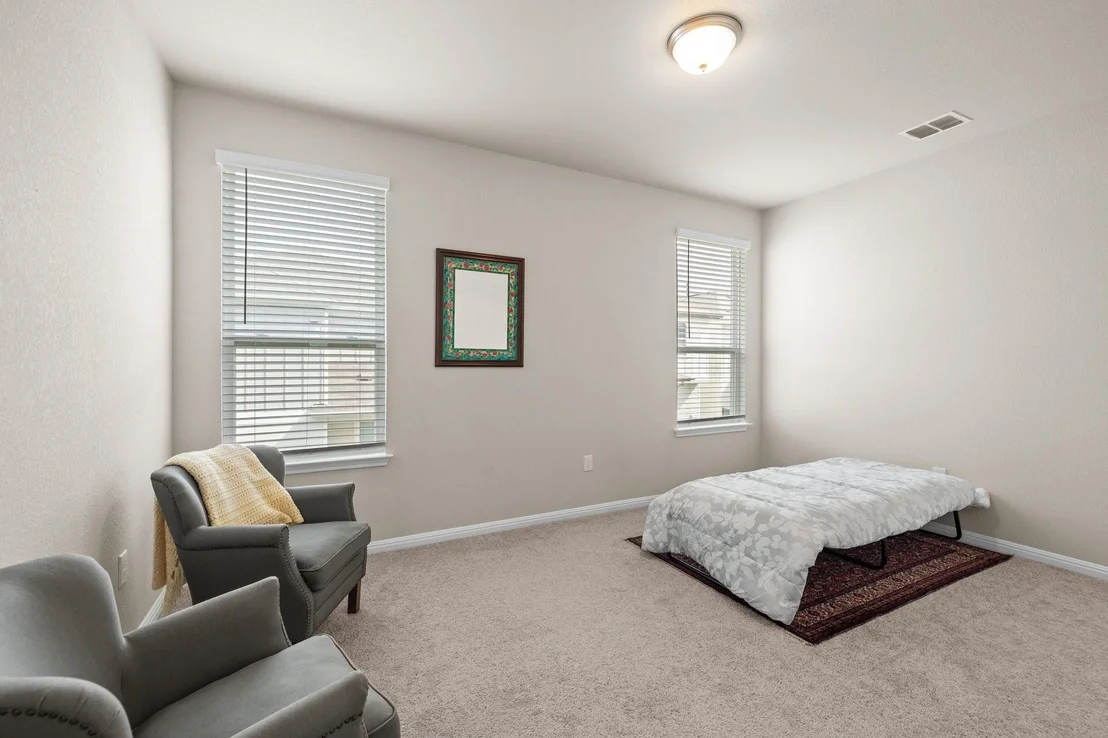 Photo of 1128 Autumn Heather DR