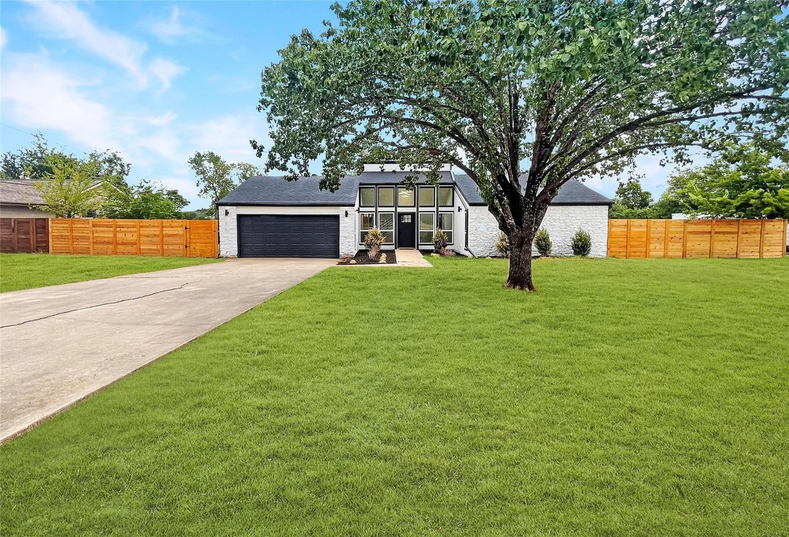 Photo of 141 Ridgecrest RD