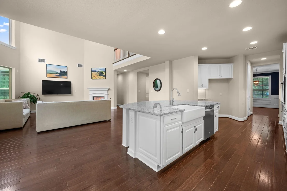 Photo of 804 Expedition WAY