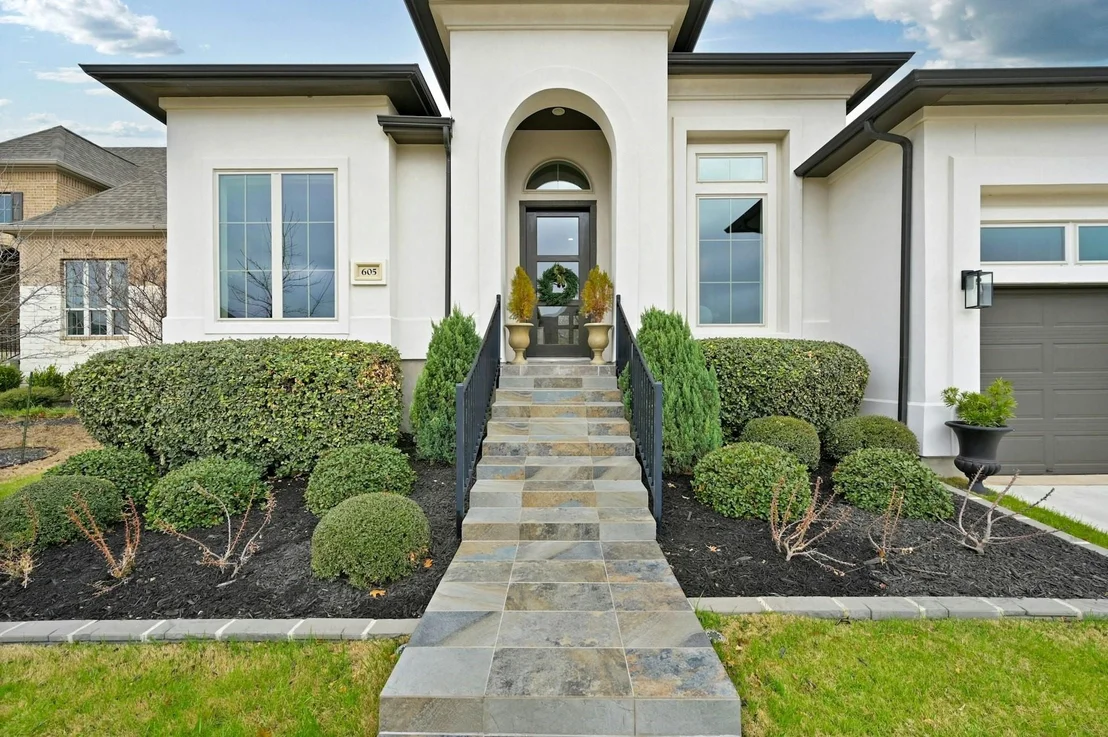 Photo of 605 Hiddencreek WAY
