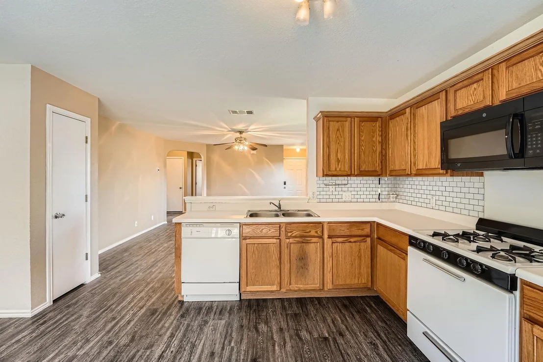 Photo of 16321 Hamilton Point CIR