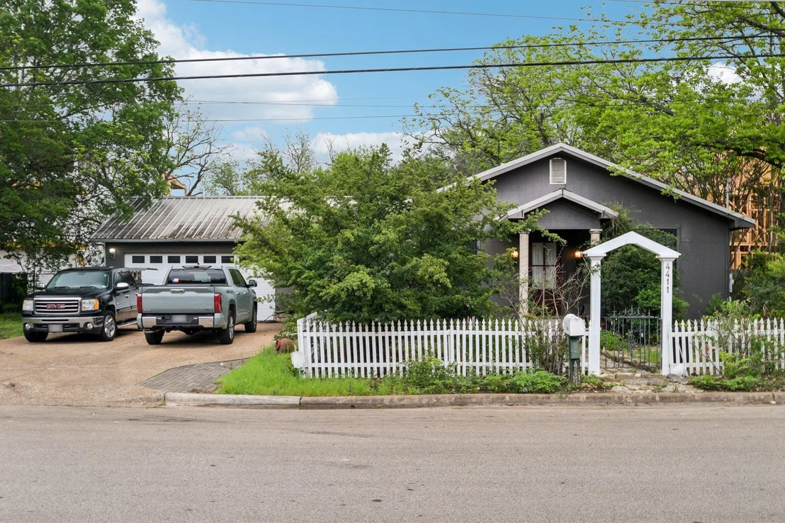 Photo of 4411 Banister LN