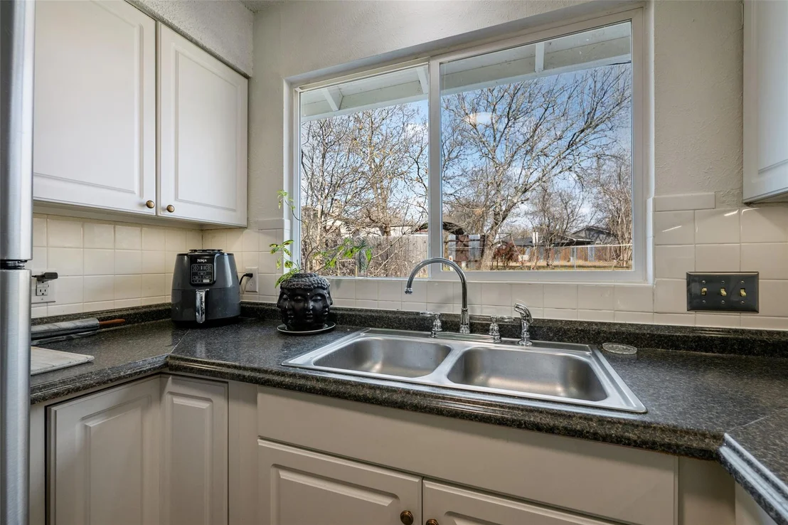 Photo of 5100 Lambs LN