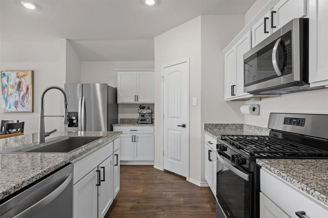 Photo of 325 Granary DR