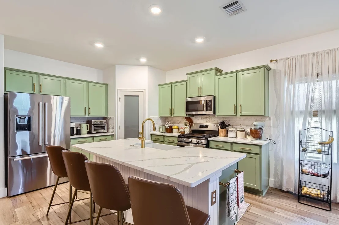 Photo of 261 Mendoza