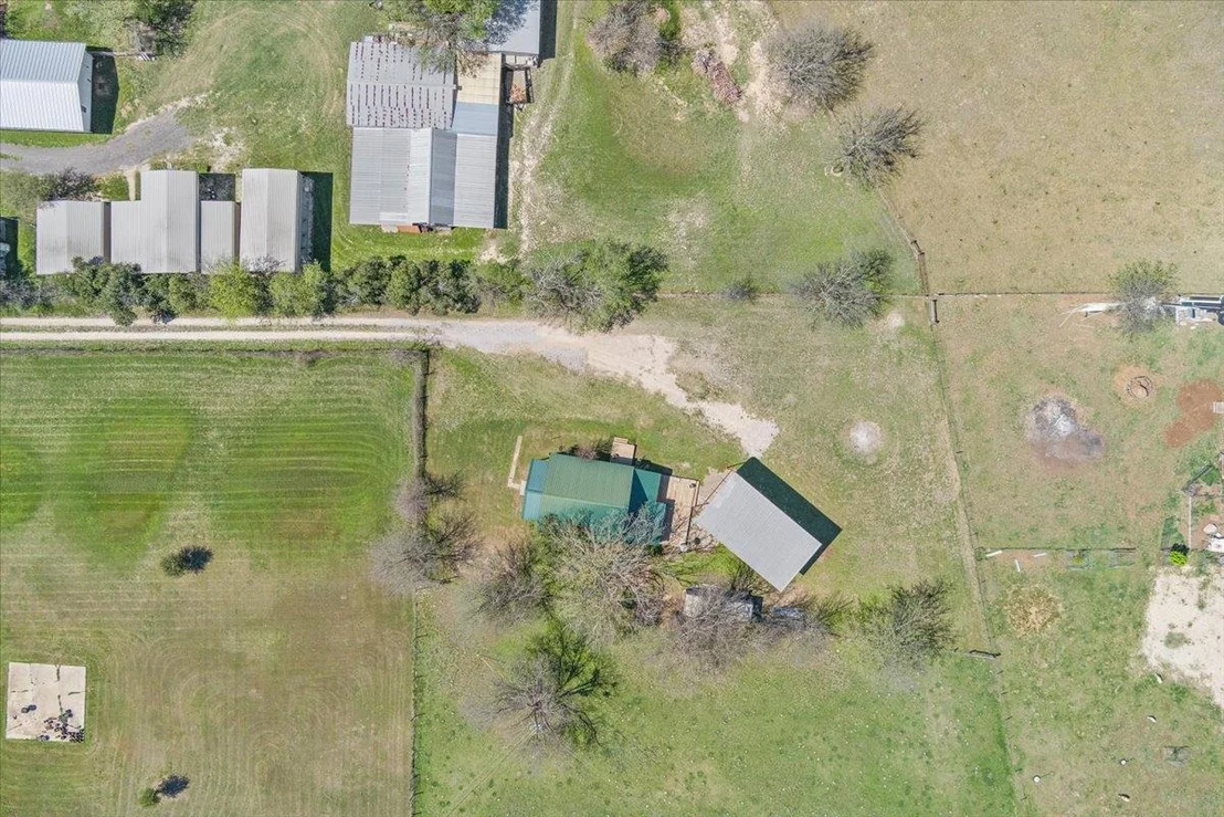 Photo of 2804 Auction Barn RD