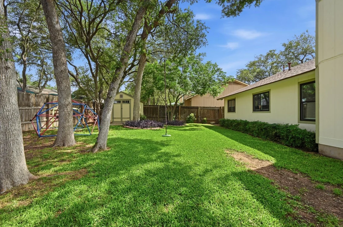 Photo of 9104 Wagtail DR