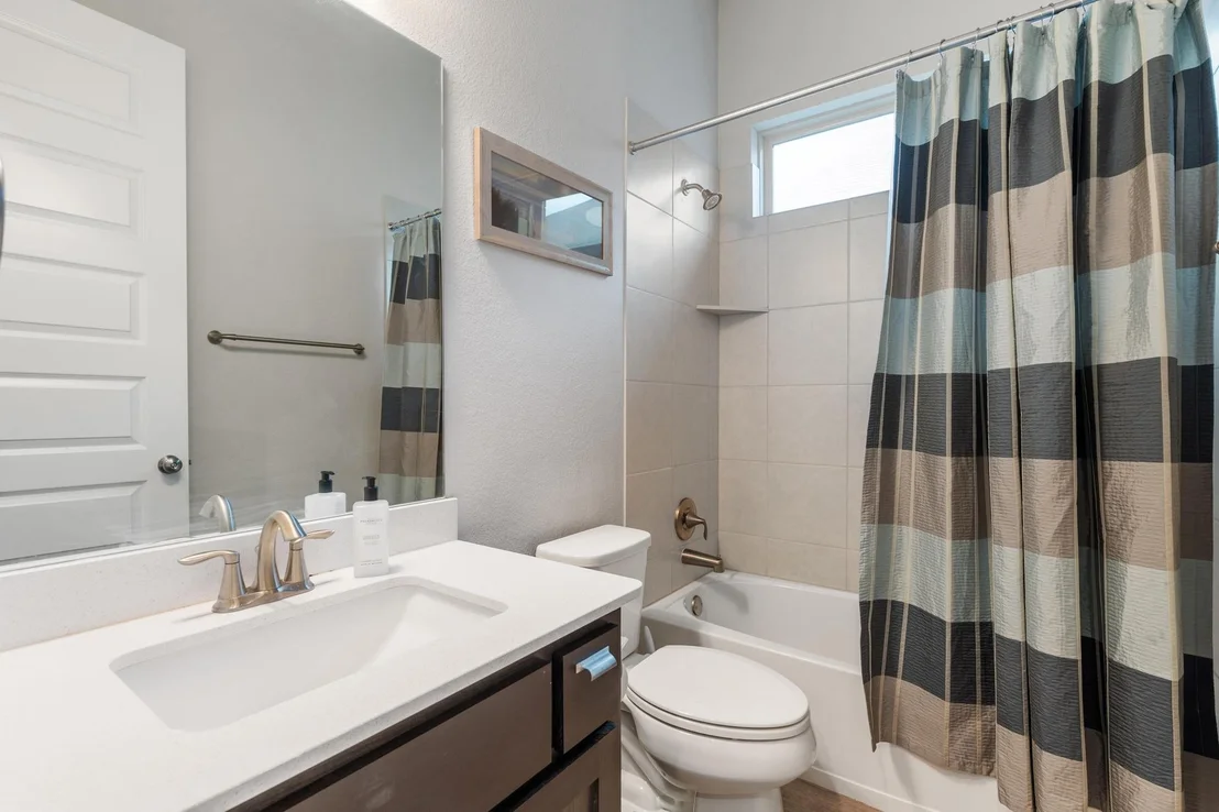 Photo of 4157 Haight ST