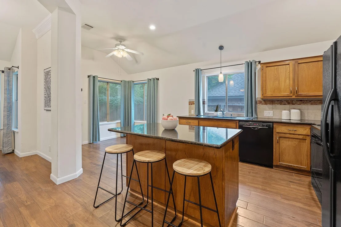 Photo of 8104 Isaac Pryor DR