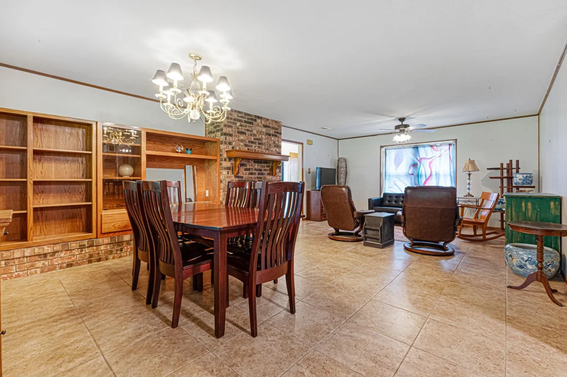 Photo of 310 Cardinal LN