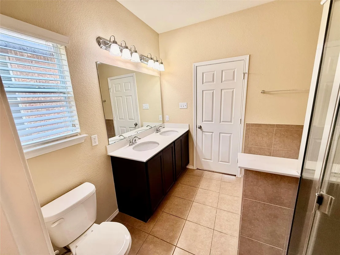 Photo of 1223 Daffodil DR