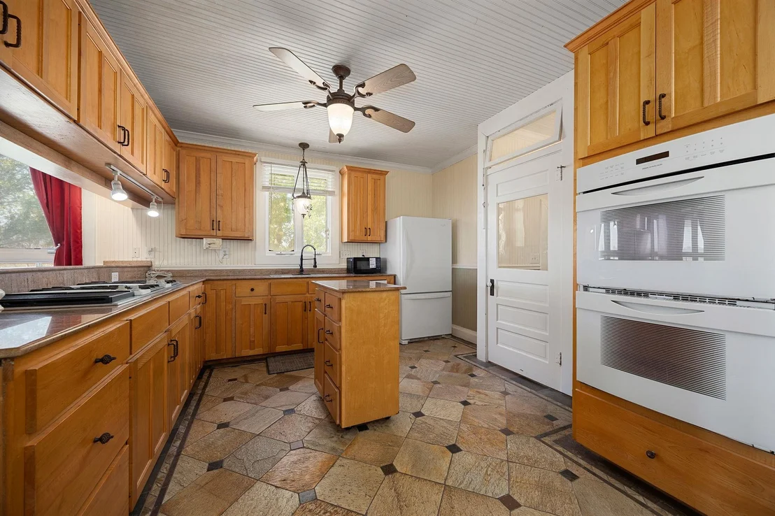 Photo of 550 County Road 471