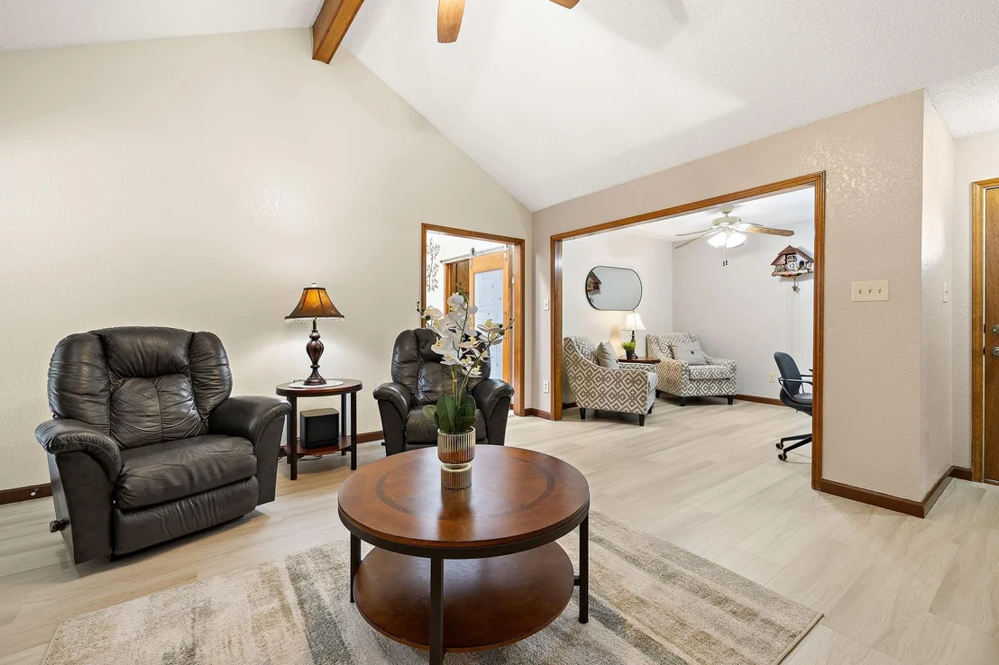 Photo of 2105 Boxwood PATH