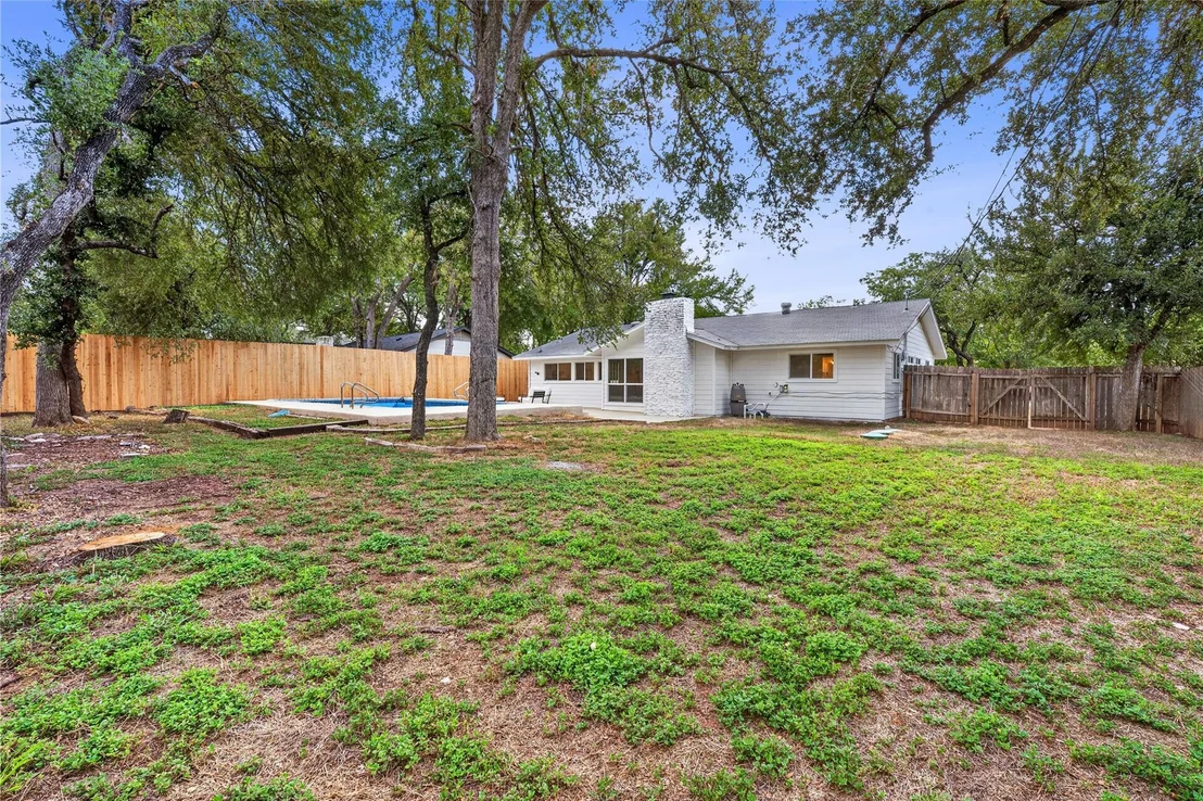 Photo of 12505 Parkland DR