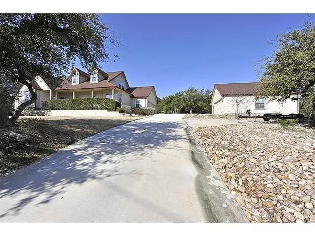 Photo of 644 Newport DR