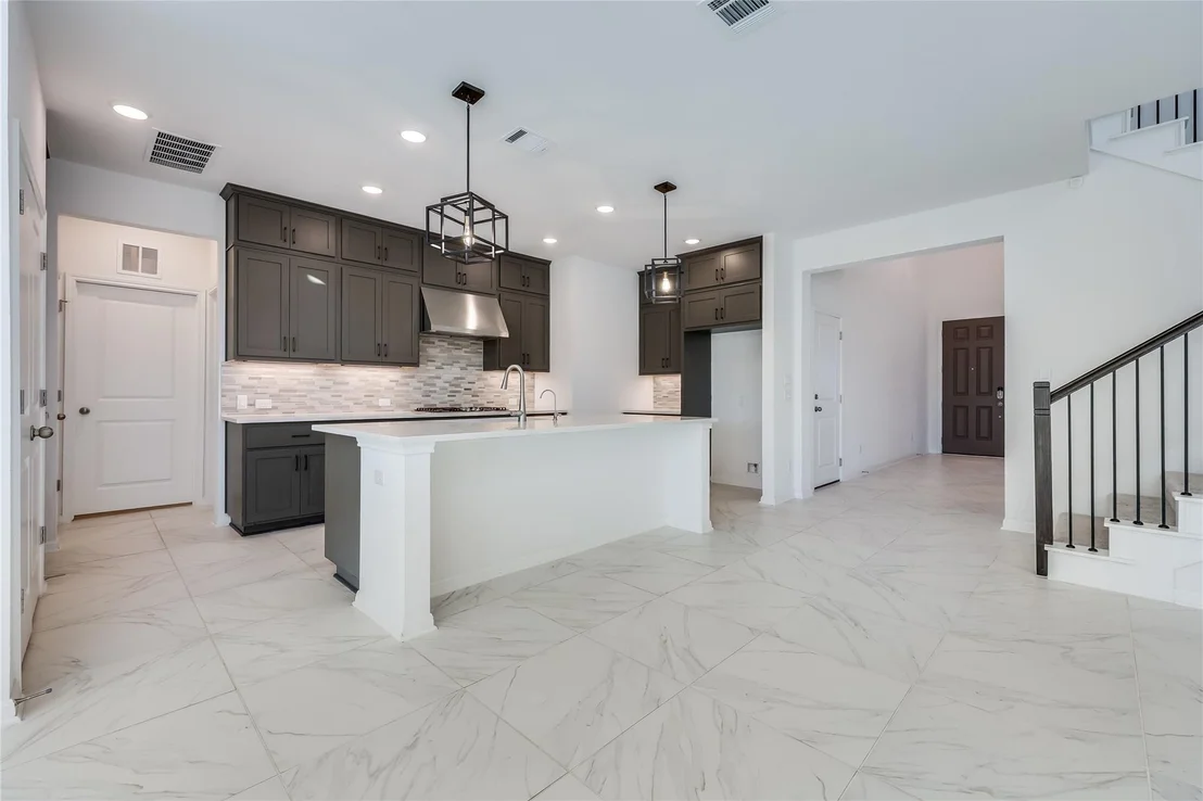 Photo of 4621 Modena Bay BND