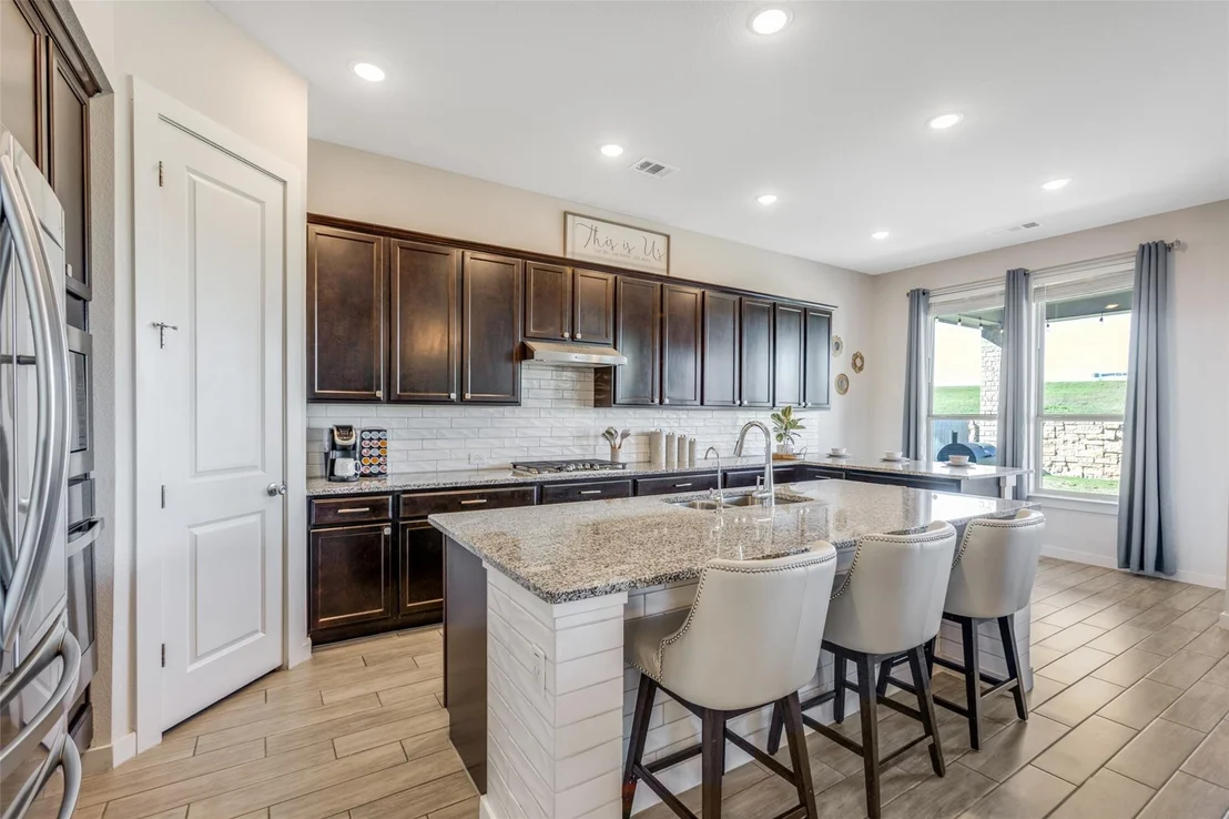Photo of 409 Mangold DR