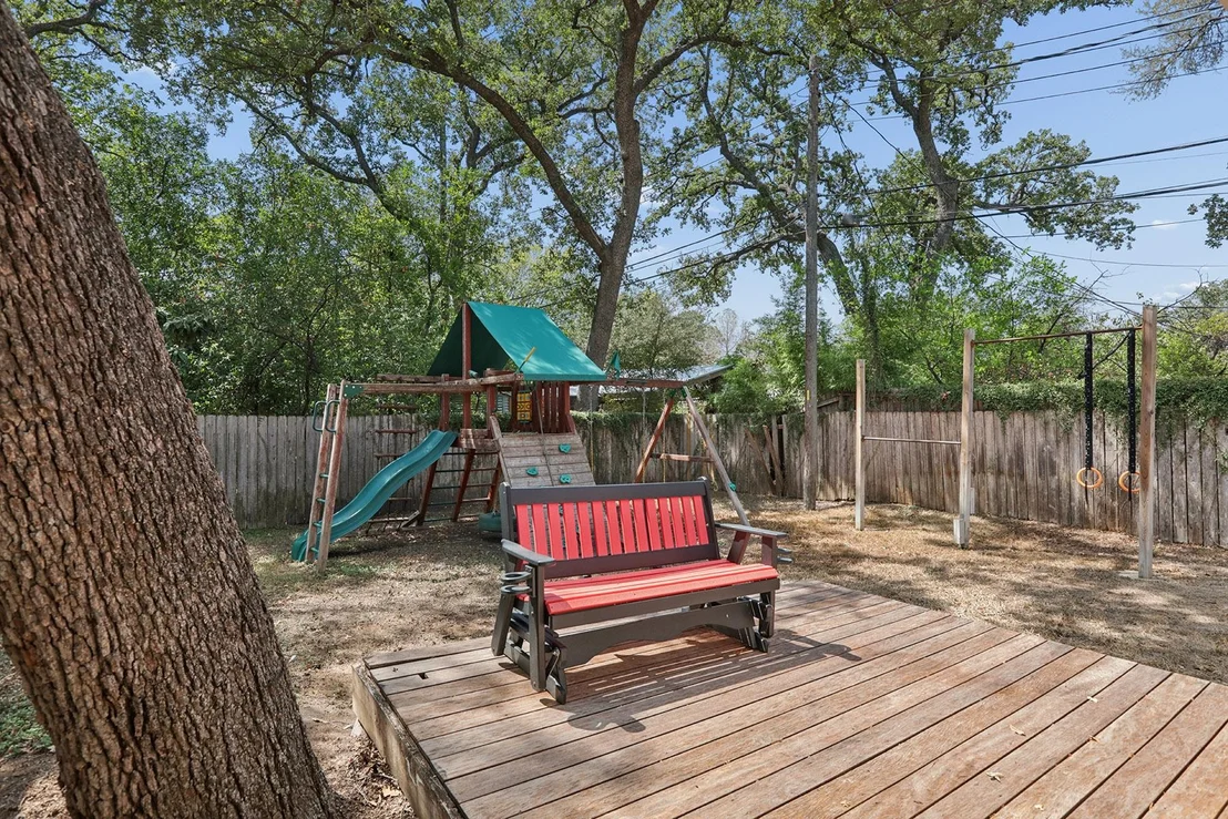 Photo of 4204 Wildwood RD