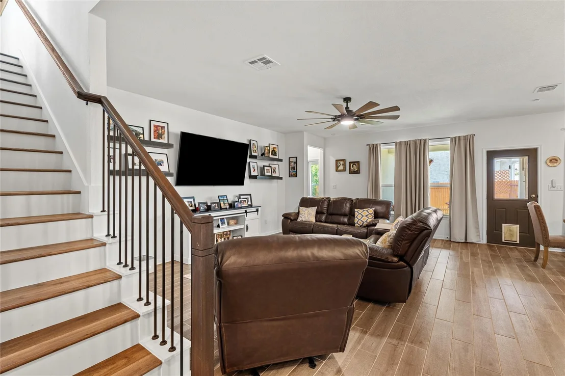 Photo of 6701 Night Chinook DR