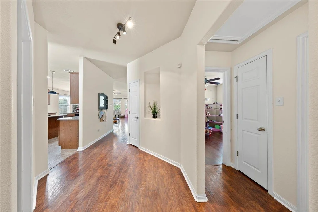 Photo of 747 Reliance DR