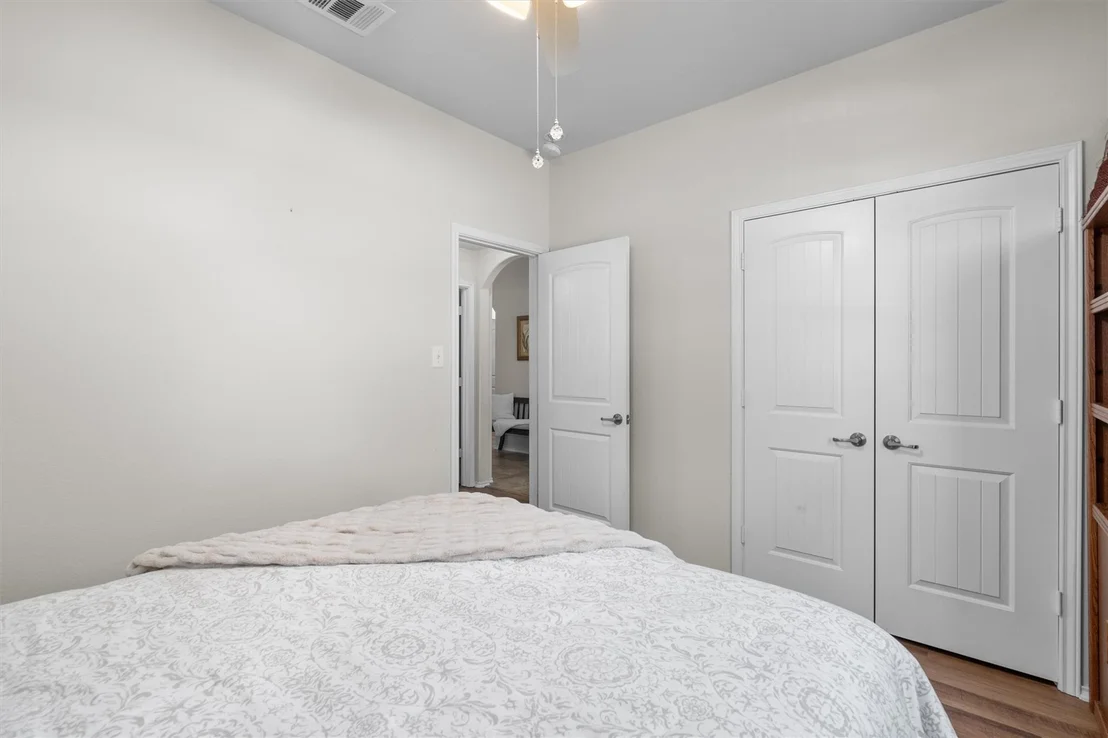 Photo of 334 Briar Park DR