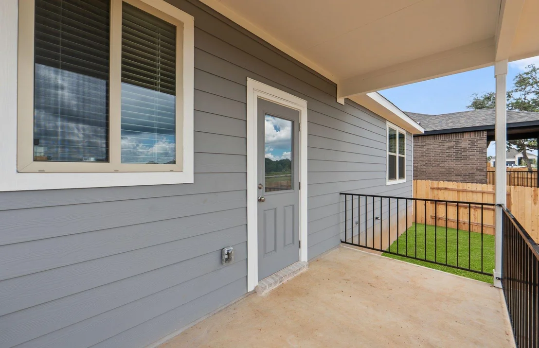 Photo of 108 Blackfoot Daisy PATH