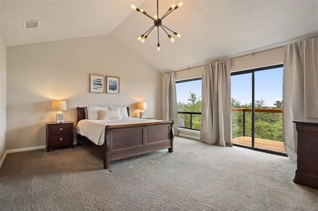 Photo of 5308 Great Divide DR