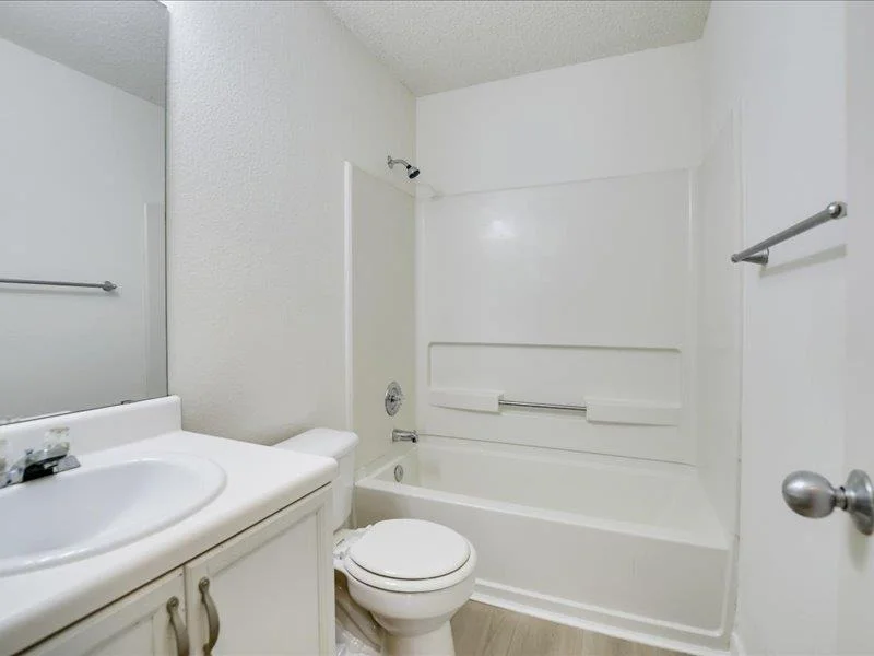 Photo of 13827 Spring Heath RD