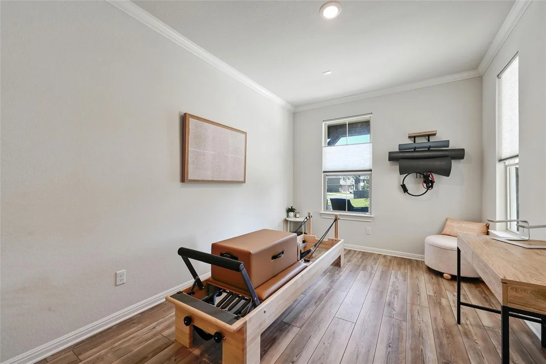 Photo of 468 Purple Heart DR