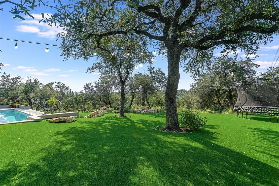 Photo of 700 Furlong DR