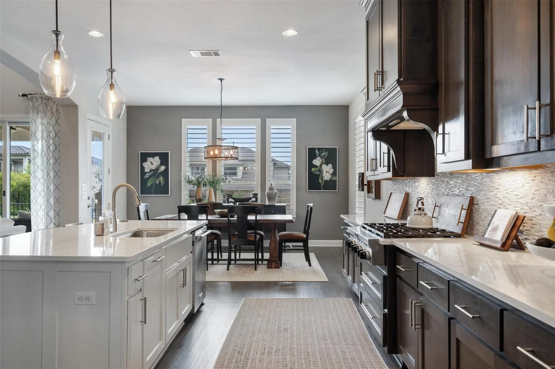 Photo of 408 Prosecco PL