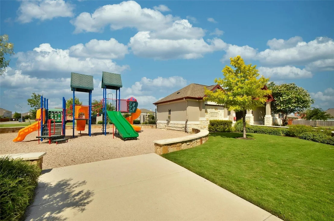 Photo of 18616 Blue Pond DR