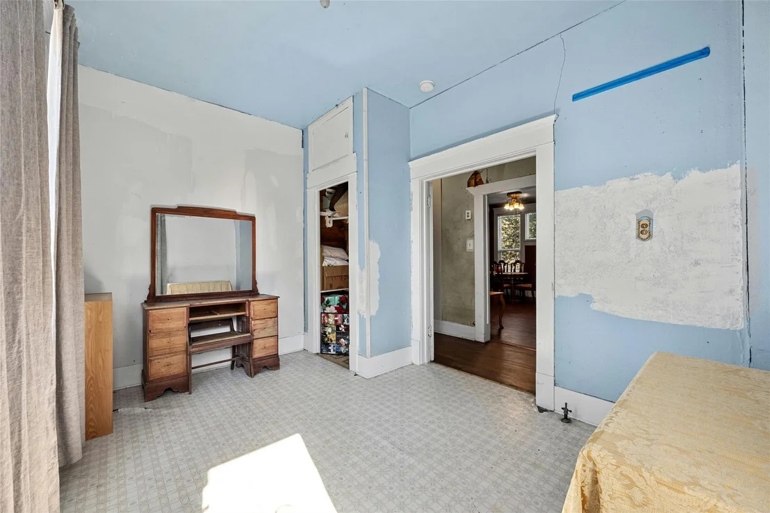 Photo of 1004 Vargas RD