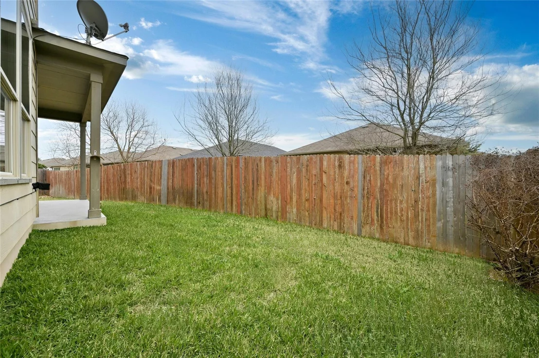 Photo of 1409 Middlefield CT