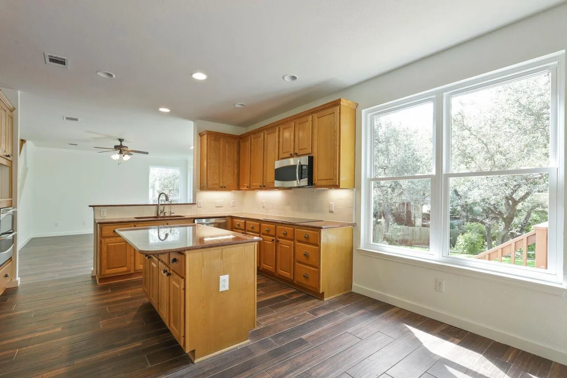 Photo of 12052 Tulare DR