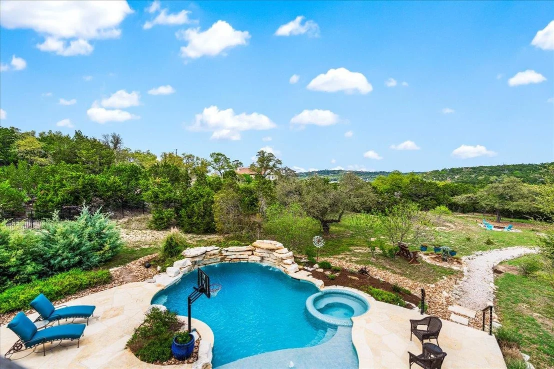 Photo of 408 Riva Ridge PL